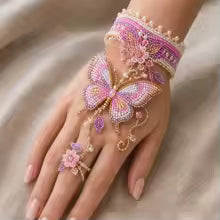 Animal Charm Beaded Bracelet Kit